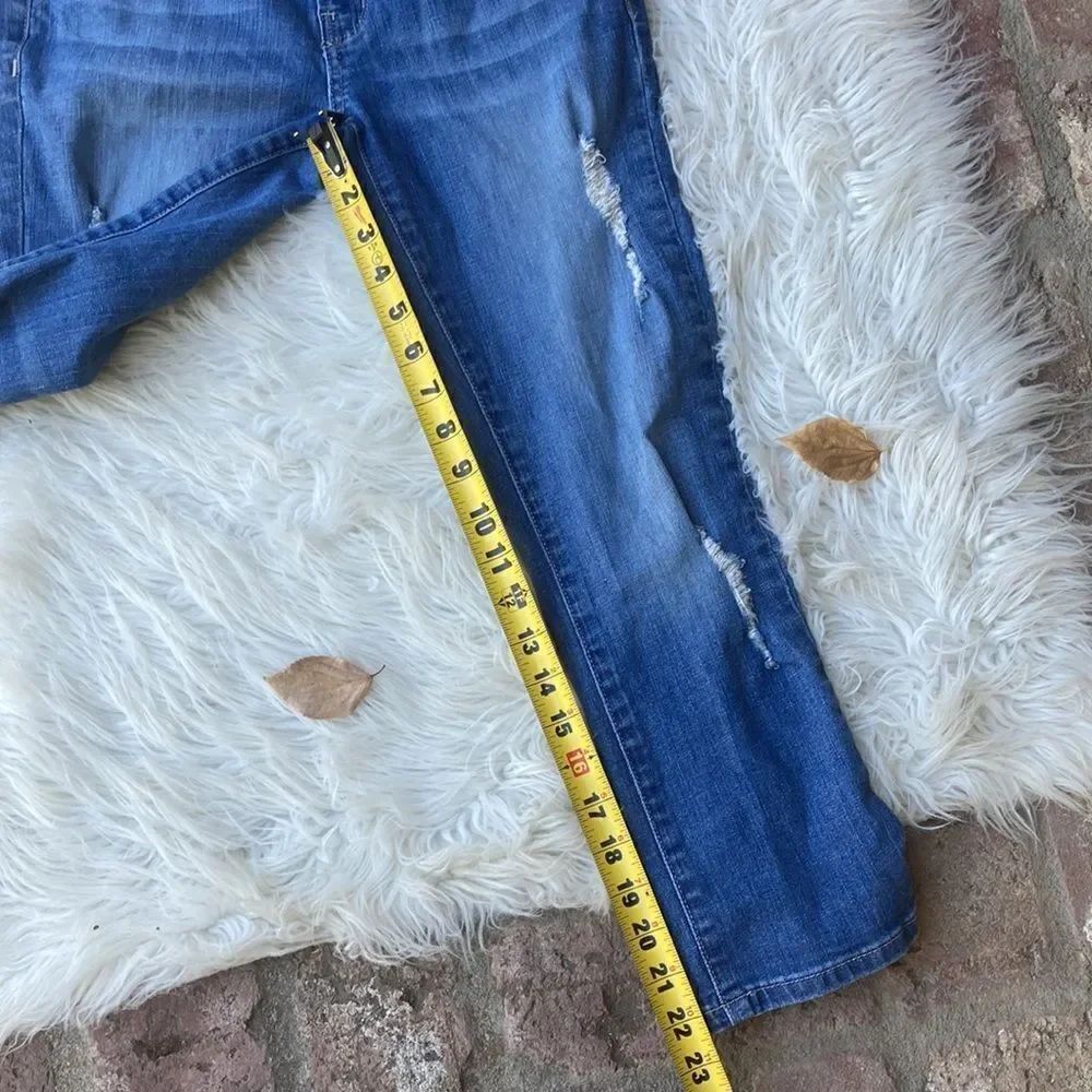 Guess Medium Rise Skinny Distressed Sarah Fit Size 26 - Picture 10 of 12